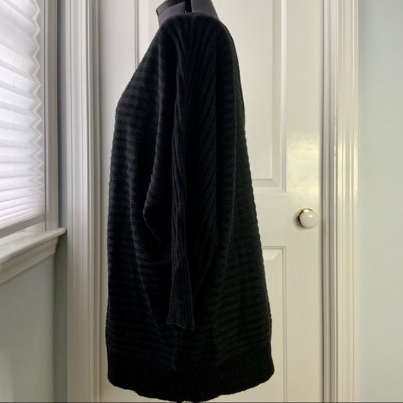 Heart n Crush Open Back Tunic NWOT - Picture 5 of 9